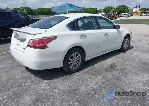2014 Nissan Altima 2.5 S из США, поврежденный, VIN 1N4AL3AP8EN230605